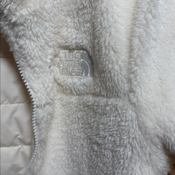 The North Face Off-White Quilted Jacket - Picture 4 of 6
